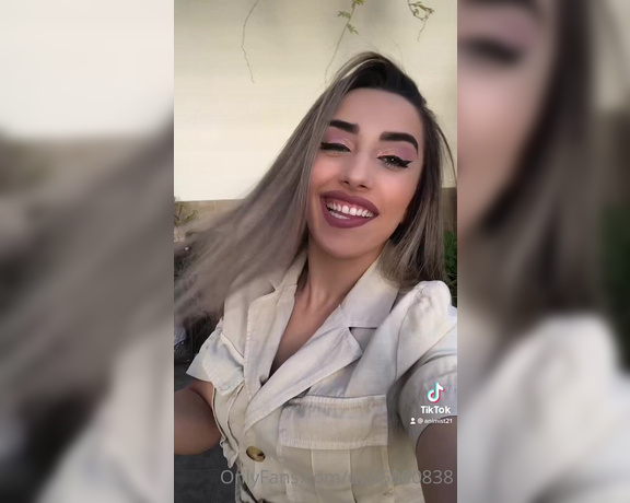 Anitamist21 aka lamamilechera OnlyFans Video - 12-27-2022 - Una bachatica mi amor