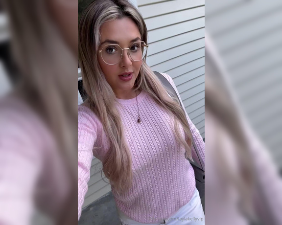 Layla Kelly aka laylakellyvip OnlyFans Video - 03-31-2024 - I felt so naughty leaving the house like this