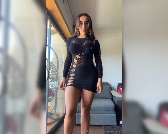 Anitamist21 aka lamamilechera OnlyFans Video - 08-24-2024 - que dices voy bien vestida