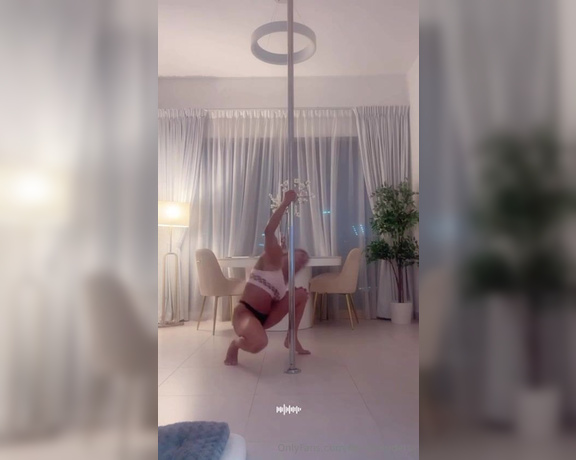 Denise Anders aka deniseanders OnlyFans Video - 08-16-2024 - Feeling so empowered as I twist and turn on the pole showing off my sultry moves