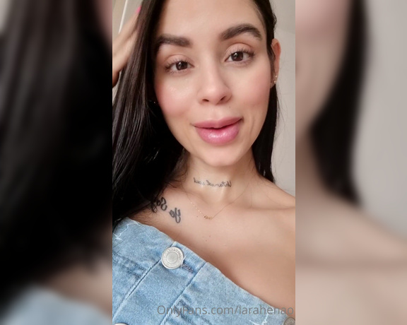 Lara Henao aka larahenao OnlyFans Video - 07-01-2022 - Te gusta saber que no uso panties para salir a la calle  Do you like