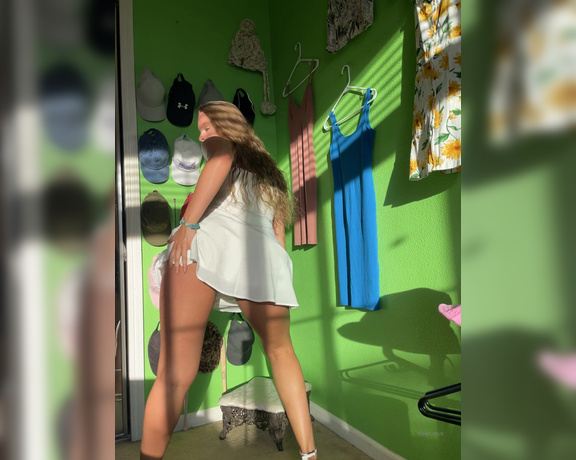 Duchess aka bigduchvip OnlyFans Video - 06-13-2021 - Like if you want me to post the version with the DRESS OFF   sundaysundress