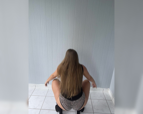 Duchess aka bigduchvip OnlyFans Video - 07-23-2022 - Ill shake my thighs for you