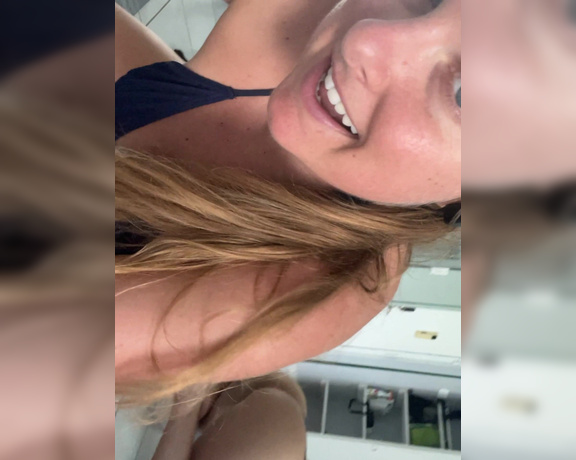 Duchess aka bigduchvip OnlyFans Video - 08-18-2022 - Stroke your cock for me amp my ass in this little bikini