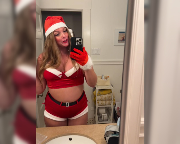 Duchess aka bigduchvip OnlyFans Video - 12-27-2023 - Ready to Jingle some Bells And stroke some dick Last bit of Christmas crap But Im