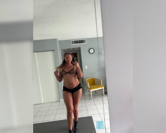 Duchess aka bigduchvip OnlyFans Video - 08-27-2024 - Feelin Like a Hot Slut Today