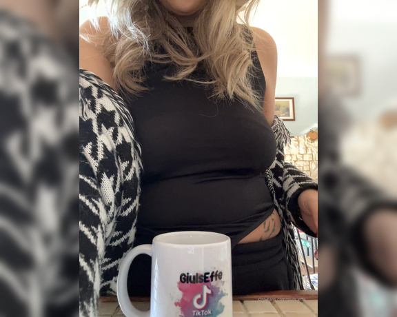 Giuls_Effe aka giuls_effe OnlyFans Video - 03-05-2023 - La colazione dei campioni