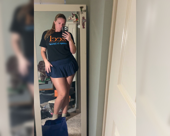 Duchess aka bigduchvip OnlyFans Video - 07-31-2024 - Found my ol high sch00l tennis skirts so figured Id try em on for you real