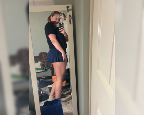 Duchess aka bigduchvip OnlyFans Video - 07-31-2024 - Found my ol high sch00l tennis skirts so figured Id try em on for you real