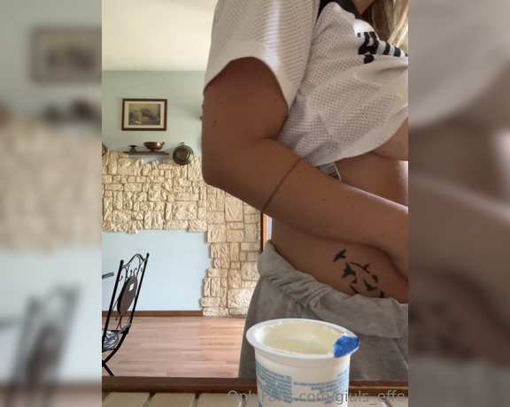 Giuls_Effe aka giuls_effe OnlyFans Video - 07-04-2023 - Lo yogurt chi lo mangia col cucchiaio e chi lo lecca dalla tetta