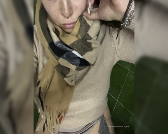 Giuls_Effe aka giuls_effe OnlyFans Video - 04-21-2023 - Ancora sveglia per un cazzo dì antibiotico da prendere