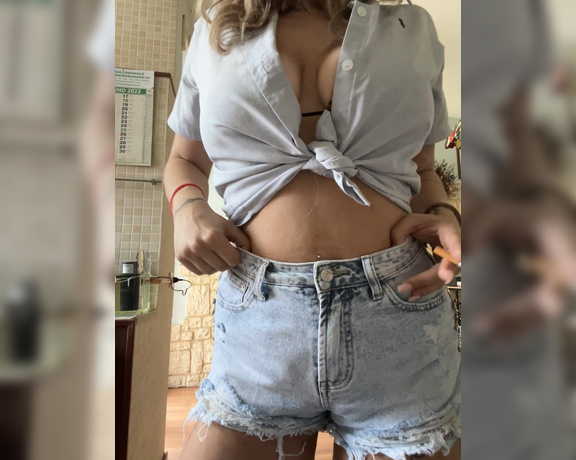 Giuls_Effe aka giuls_effe OnlyFans Video - 06-12-2023 - Oggi cosi