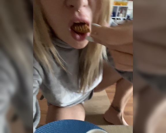 Giuls_Effe aka giuls_effe OnlyFans Video - 05-03-2023 - Fuori piove, fa freddo ma oggi sono 40gg e io finalmente posso tornare al mio latte