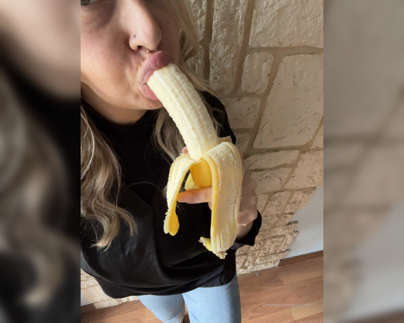 Giuls_Effe aka giuls_effe OnlyFans Video - 05-22-2023 - Oggi sono inarrestabile  ho acquistato un armadietto da giardino  e anche delle piante non