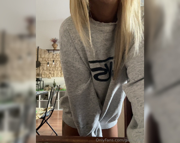 Giuls_Effe aka giuls_effe OnlyFans Video - 11-05-2023 - Mi sono svegliata presto per voi oggi