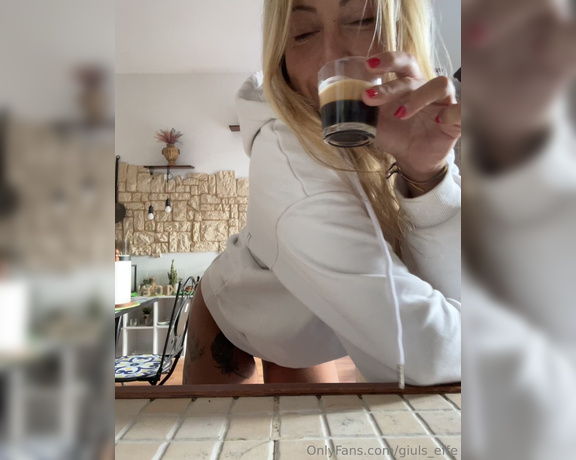 Giuls_Effe aka giuls_effe OnlyFans Video - 11-20-2023 - Da oggi per un mese solo albume e caffè  se hai un alternativa per farmi