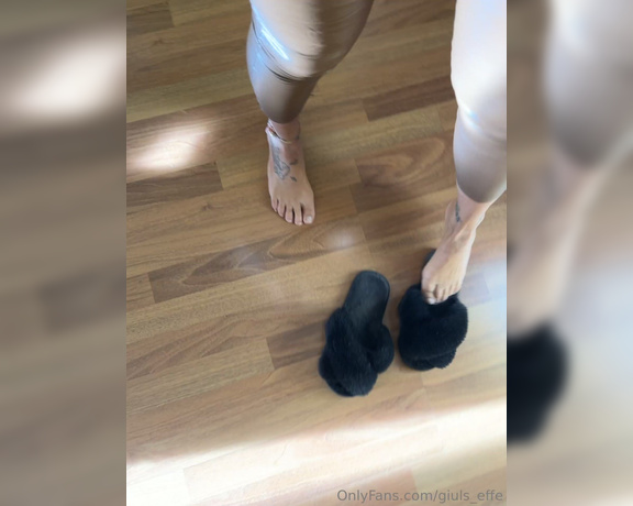 Giuls_Effe aka giuls_effe OnlyFans Video - 01-02-2024 - Non mi sono dimenticata di voi   devo solo trovare tempo per una pedicure