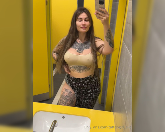 TattooGirlAlia aka tattoogirl_alia OnlyFans Video - 08-28-2024 - I love flirting with you before bed