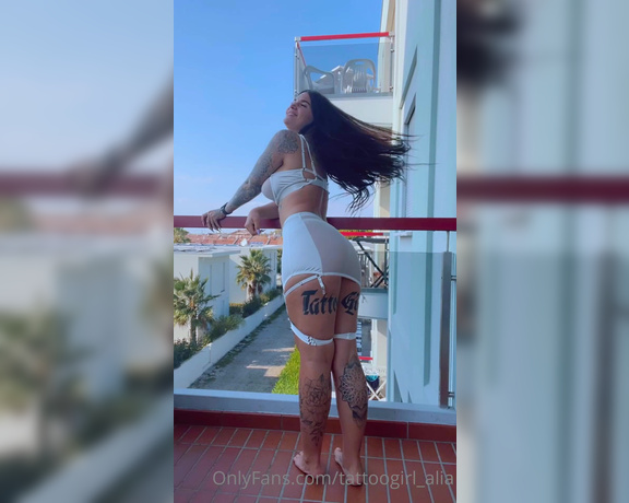 TattooGirlAlia aka tattoogirl_alia OnlyFans Video - 10-08-2022 - Little more from Italy