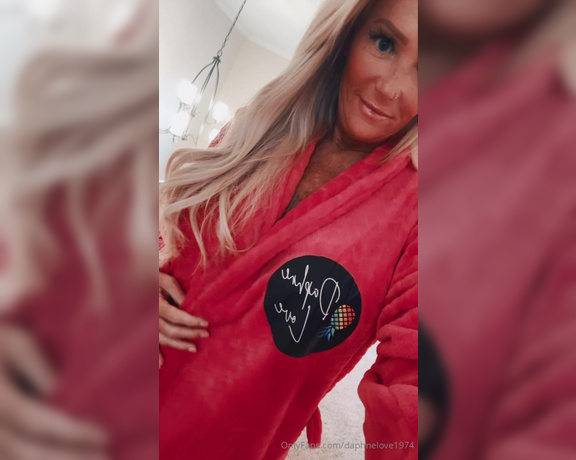 Daphne Love aka daphnelove1974 OnlyFans Video - 11-16-2023 - Its getting colder outside