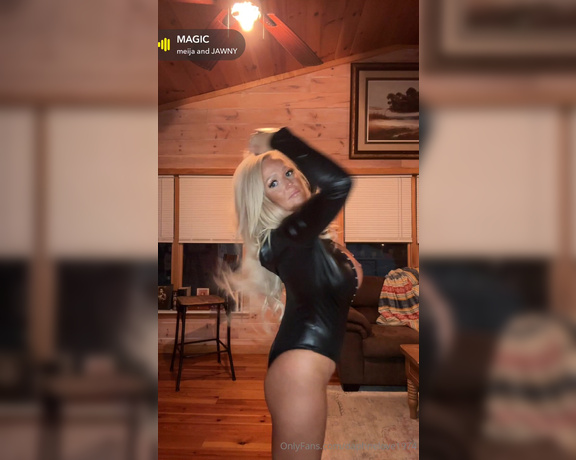 Daphne Love aka daphnelove1974 OnlyFans Video - 02-16-2024 - Something about wearing black that makes me want to be bad