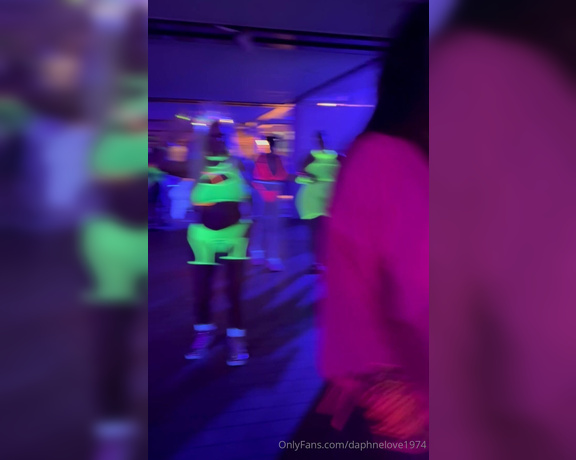 Daphne Love aka daphnelove1974 OnlyFans Video - 11-08-2023 - Getting my freak on at Glow night