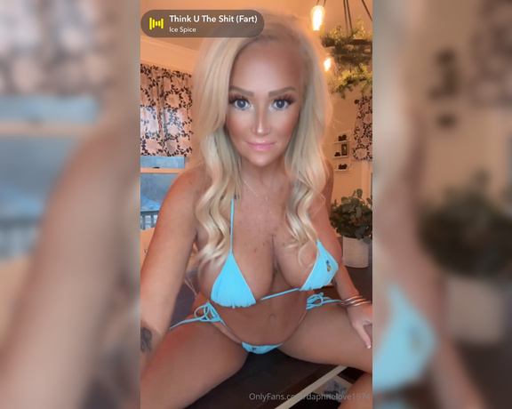 Daphne Love aka daphnelove1974 OnlyFans Video - 02-17-2024 - On vacation this weekend in Jamaica