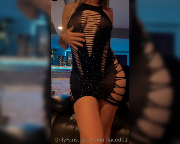 Lexi Unlaced aka lexiunlaced01 OnlyFans Video - 11-21-2022 - What would you do if I wore this dress on our first date