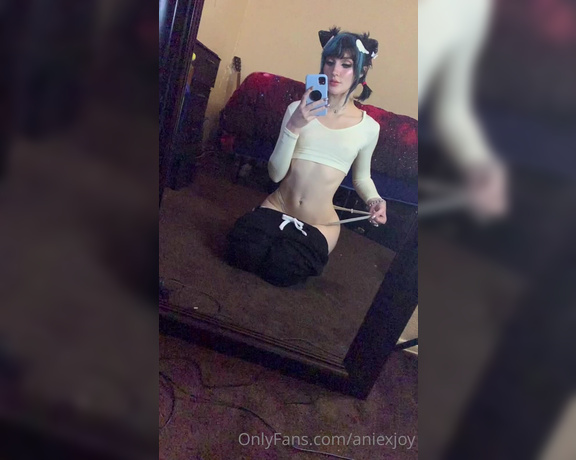 Anie Joy aka killjoyxv OnlyFans Video - 01-07-2021 - Hey _ I got a mirror and cleaned up the room a bit