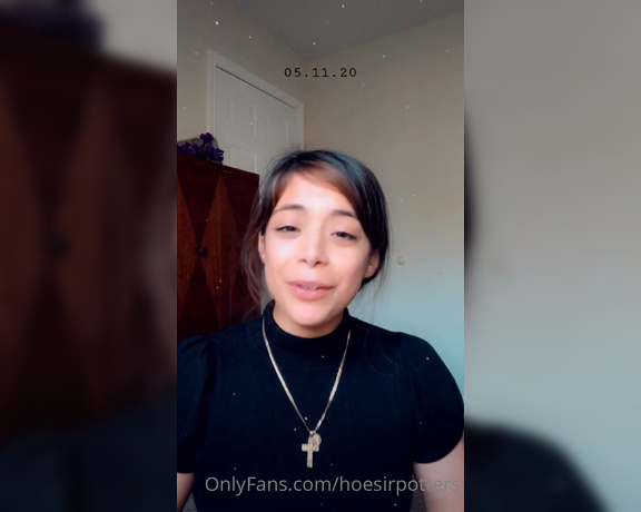 Foxxxy Potters aka foxxxypotters OnlyFans Video - 11-05-2020 - Happy Thursday guys Were almost through with this week