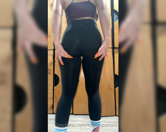 Foxxxy Potters aka foxxxypotters OnlyFans Video - 01-22-2021 - post gym look