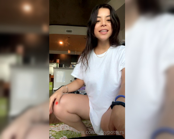 Foxxxy Potters aka foxxxypotters OnlyFans Video - 10-19-2021 - Sexy motivational videos for my favorite lil foxes I know we havent done one of these