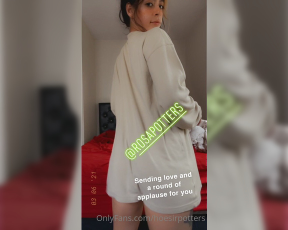 Foxxxy Potters aka foxxxypotters OnlyFans Video - 06-03-2021 - hello and happy Thursday my lil foxes lt3 come see me clap my booty for u