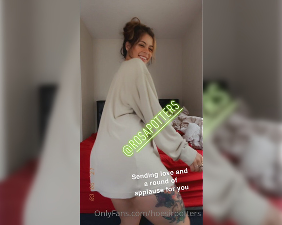 Foxxxy Potters aka foxxxypotters OnlyFans Video - 06-03-2021 - hello and happy Thursday my lil foxes lt3 come see me clap my booty for u