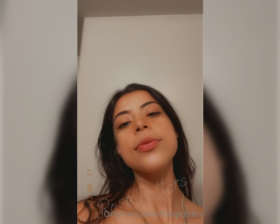 Foxxxy Potters aka foxxxypotters OnlyFans Video - 08-13-2021 - Hi my lil foxes  happy Friday heres a nice treat and surprise