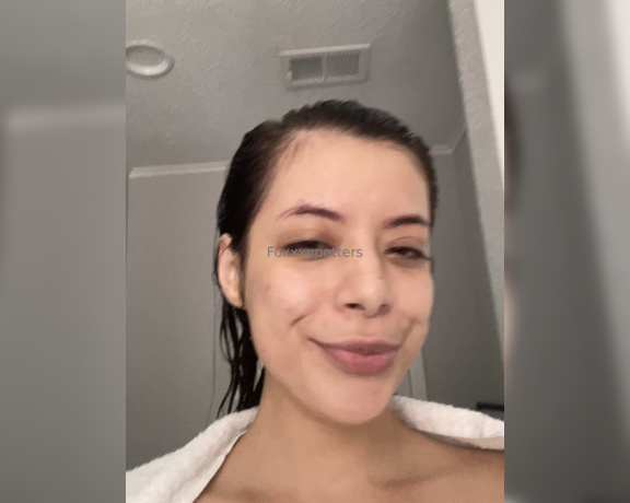 Foxxxy Potters aka foxxxypotters OnlyFans Video - 06-08-2024 - out the shower lil peek  bush kinda crazy huh