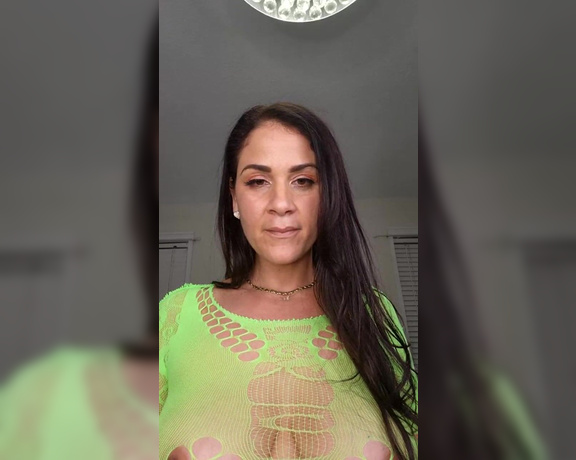 Miss Raquel aka missraquel4xx OnlyFans Video - 05-11-2024 - Stream started at 05112024 1202 am