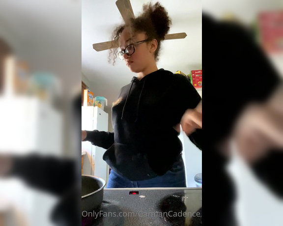 CarmanCadence aka carmancadence OnlyFans - Making breakfast like a good housewife should LMAO LOOK AT THE L 107623