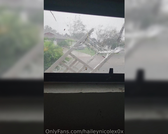 Hailey Nicole aka haileynicolex0x OnlyFans - Here are some of the videos before and after the storm just wa 850325