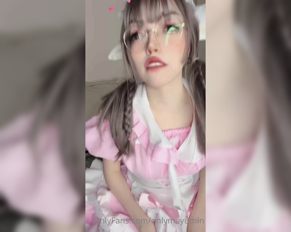 Mayumin aka glowingmayu OnlyFans - Humping on my little tail 629548