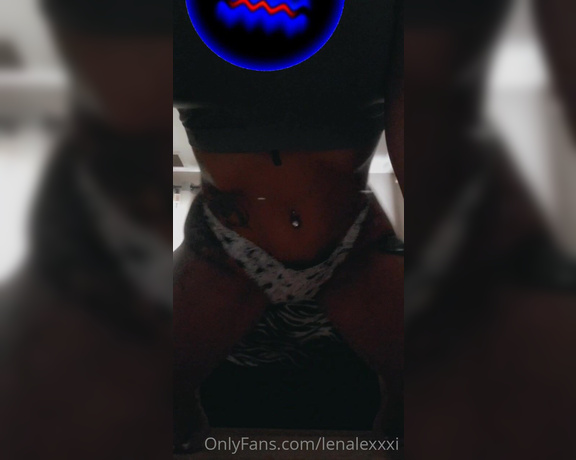 Lenalexxxi aka lenalexxxi - 05-19-2021 OnlyFans Video - Good morning babe