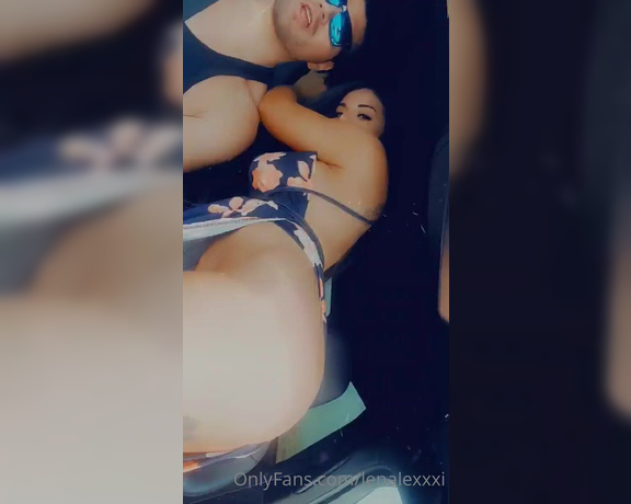 Lenalexxxi aka lenalexxxi - 08-21-2020 OnlyFans Video - On our way to Vegas