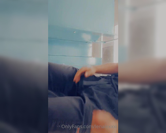 Lenalexxxi aka lenalexxxi - 09-15-2020 OnlyFans Video - At work being naughty