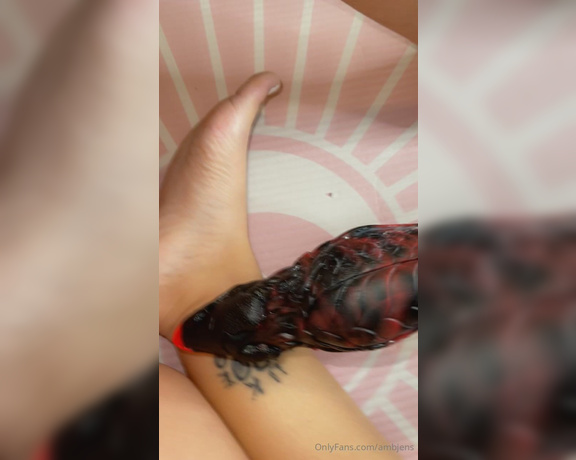 Ambjens aka ambjens - 07-01-2024 OnlyFans Video - Look at the detail on this dragon dildo