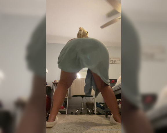 Ambjens aka ambjens - 07-30-2024 OnlyFans Video - Big booty post shower twerk