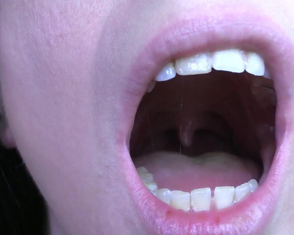 MsBiancaBaker - My Uvula, Uvula Fetish, Face Fetish, Mouth Fetish, Solo Female, ManyVids