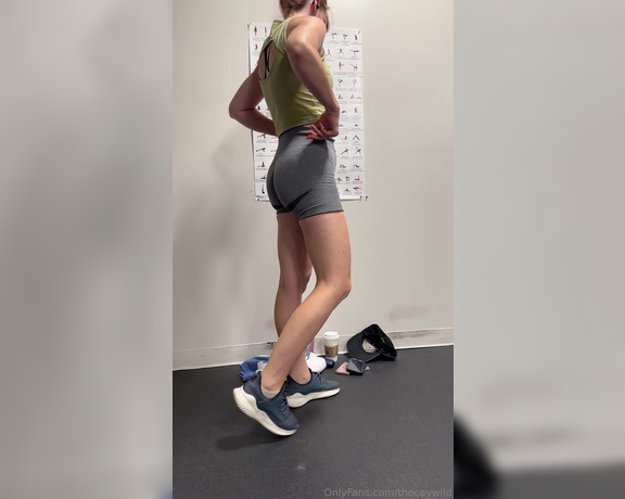 Cay Wild aka thecaywild - 09-03-2024 OnlyFans Video - Just another day dealing with hubby at the gym