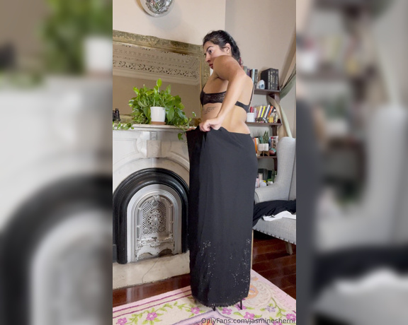 Jasmine Sherni aka jasminesherni - 02-09-2024 OnlyFans Video - Saree BTS for those of you who want to see my full progress videos of draping