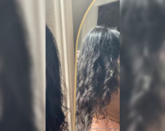 Jasmine Sherni aka jasminesherni - 04-24-2024 OnlyFans Video - my hairdresser is a WITCH ISTG she does MAGIC to my hair