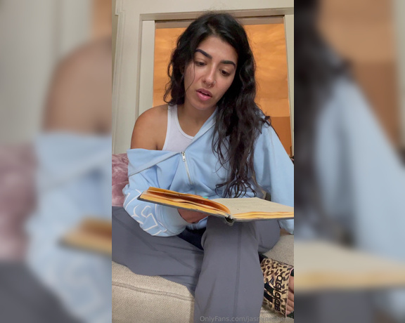 Jasmine Sherni aka jasminesherni - 03-24-2024 OnlyFans Video - Reading 7 The Prophet by Khalil Gibran